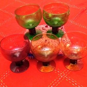 Set of 5 cocktail bar glasses.